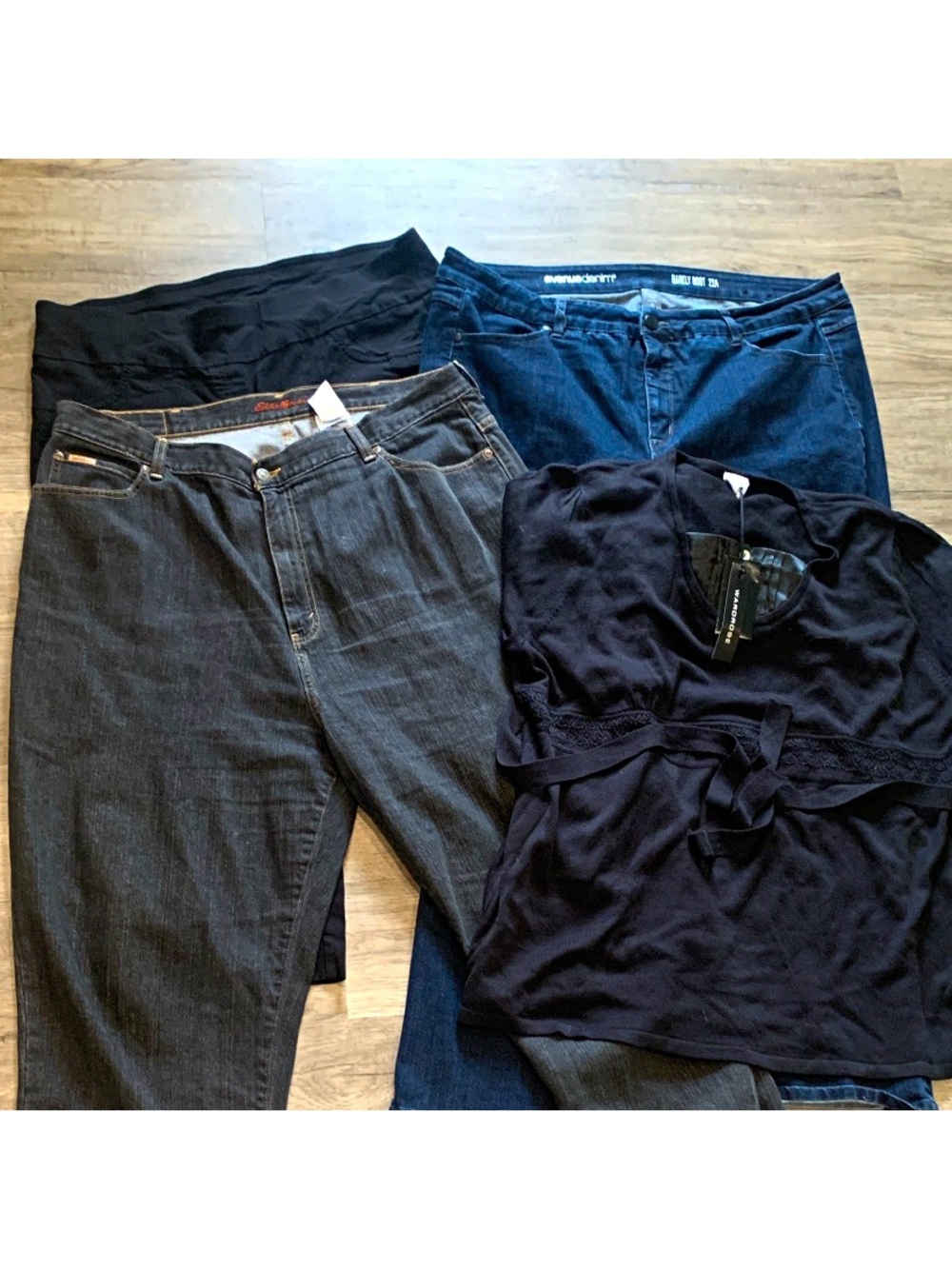 Women's Size 22 Bundle of 4 Items Avenue, Eddie Bauer, and More